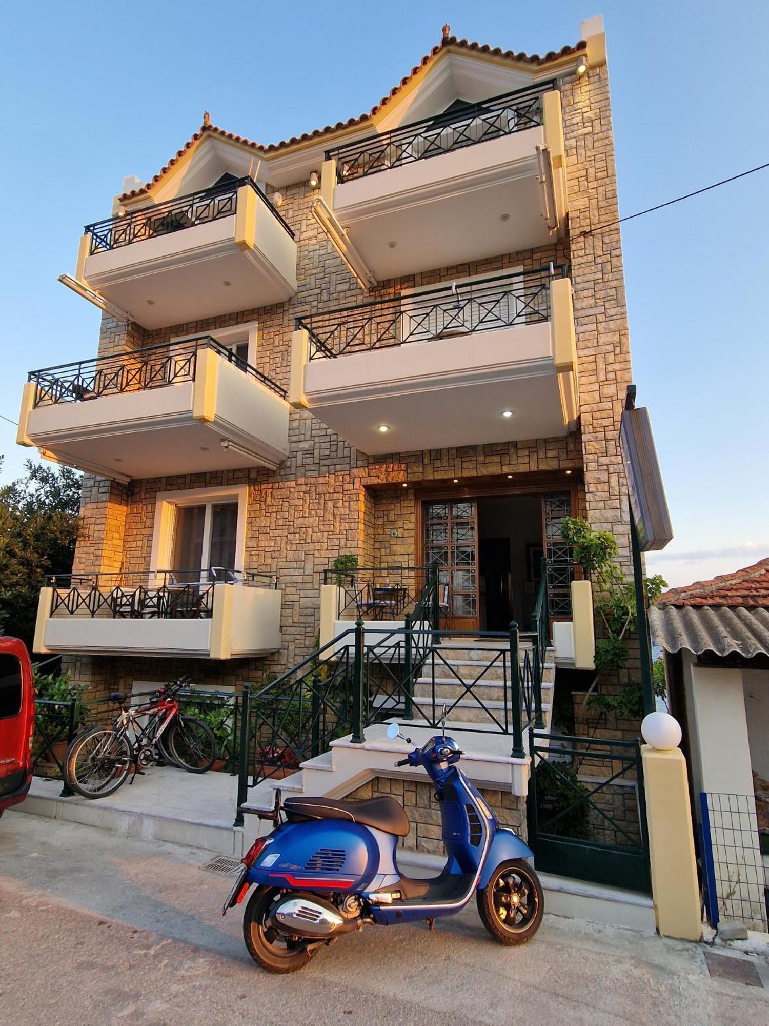 Aparthotel Porto Xronia Khrónia Exteriér fotografie