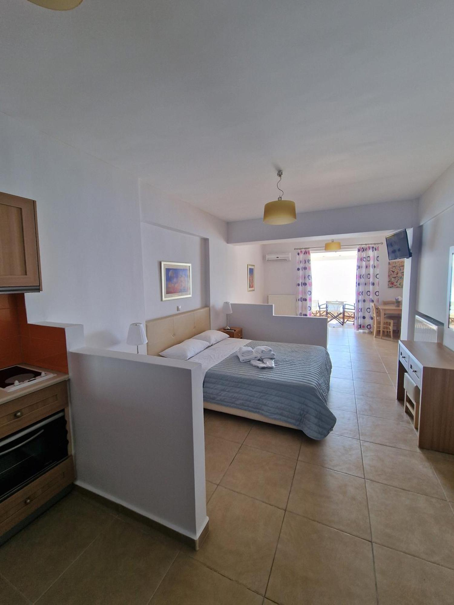Aparthotel Porto Xronia Khrónia Exteriér fotografie