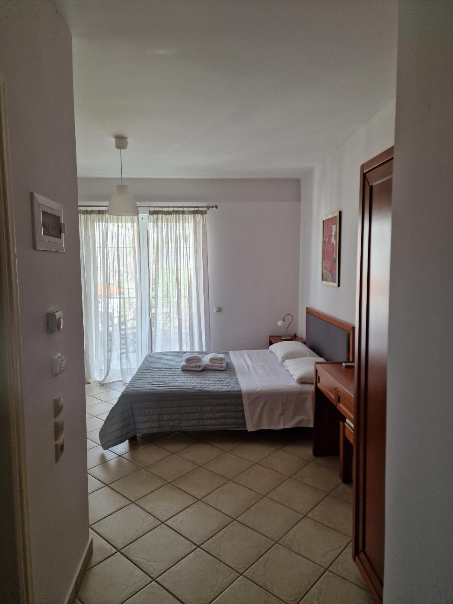 Aparthotel Porto Xronia Khrónia Exteriér fotografie
